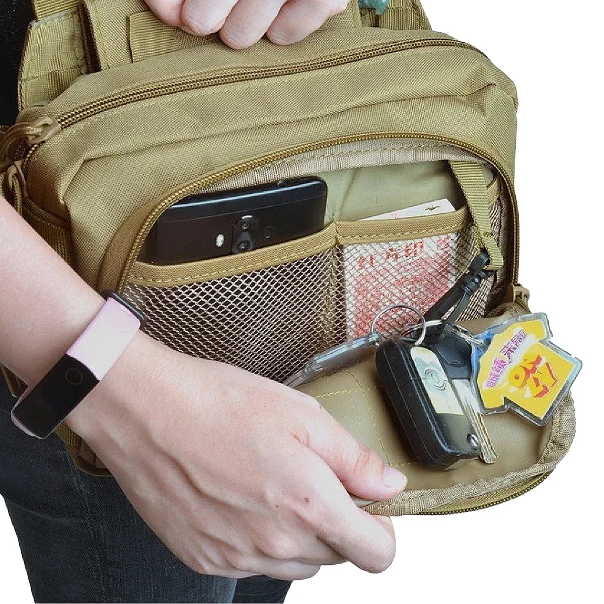 Tactical 2 Banger Bag Messenge - đánh giá và giá Photography Magazine